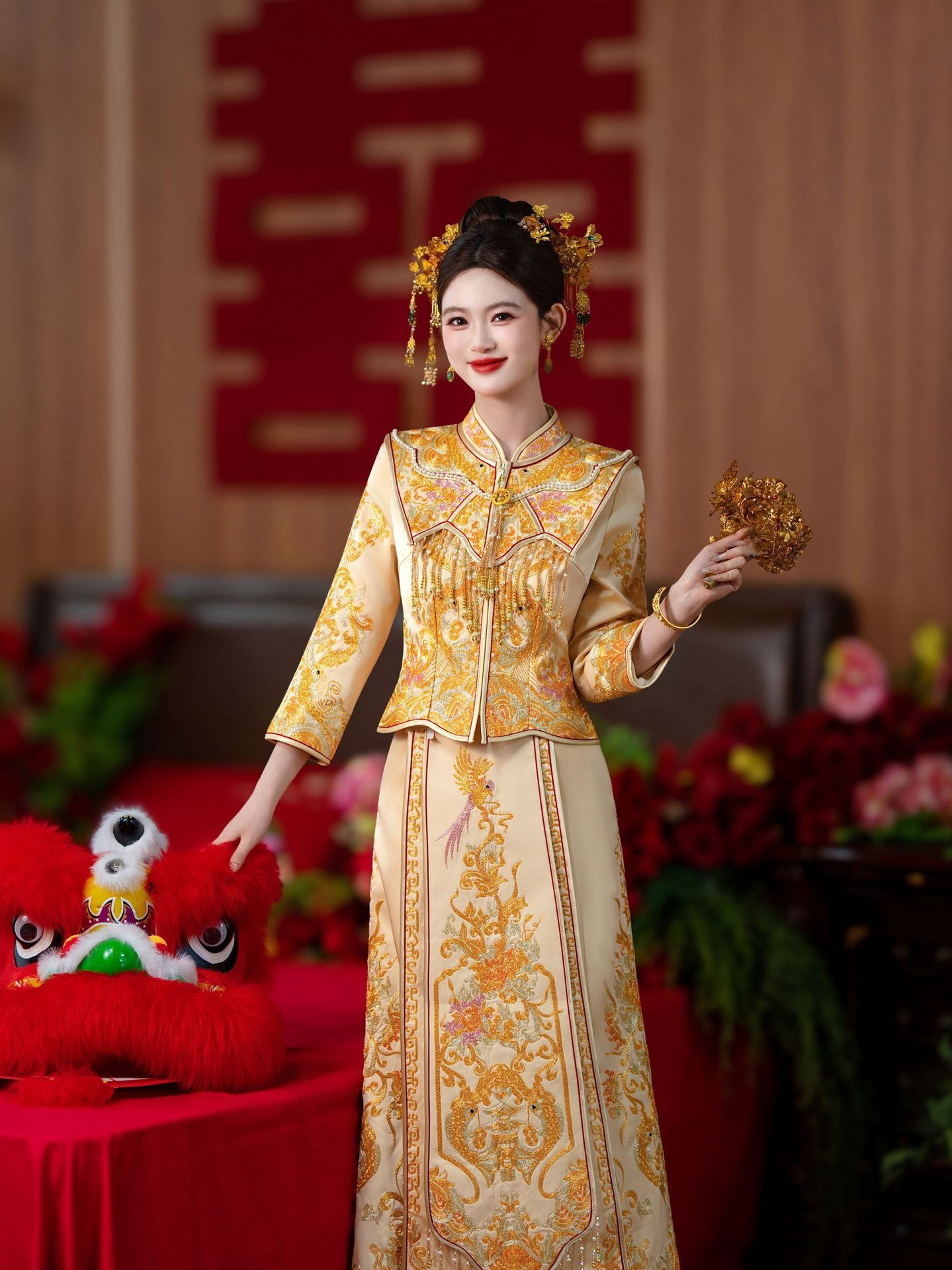 2026新款新中式晨袍新娘结婚敬酒服金色高级感订婚迎宾礼服裙女