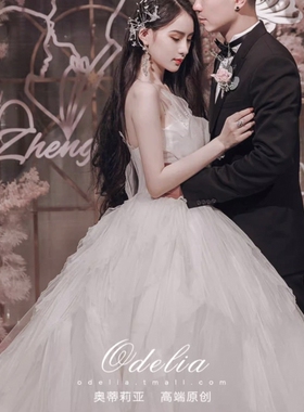odelia《天鹅》网红简约婚纱礼服2025新款主婚纱拖尾新娘出门纱女