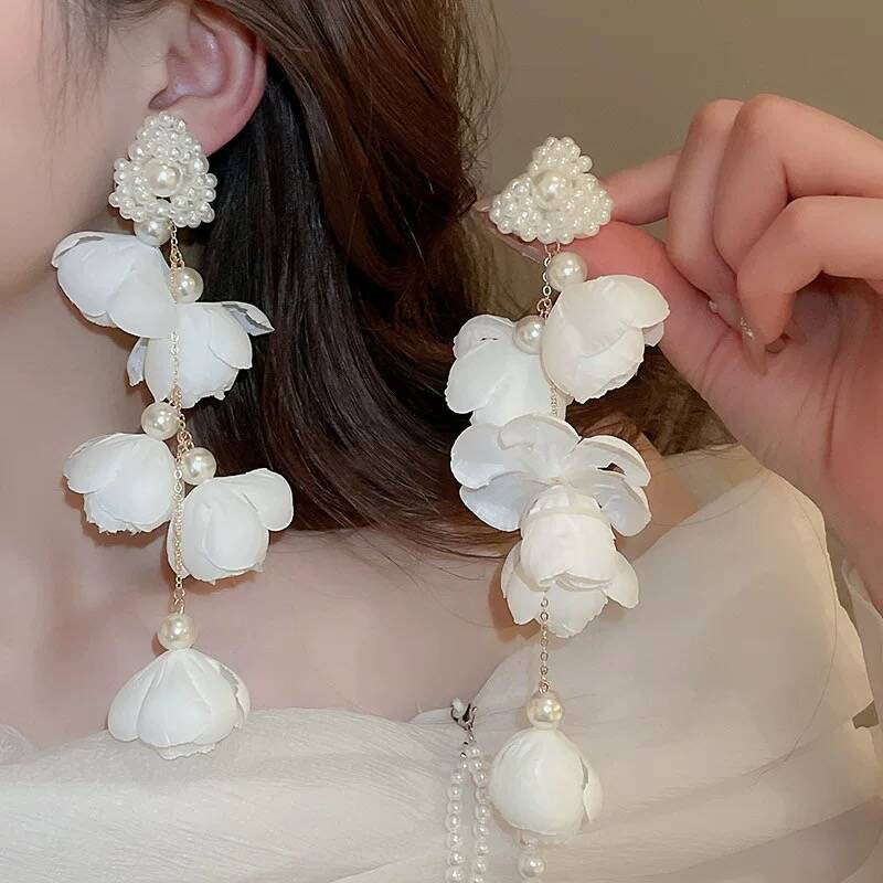 超仙立体花朵珍珠耳钉女2026年新款爆款耳环夸张个性长.款流苏耳