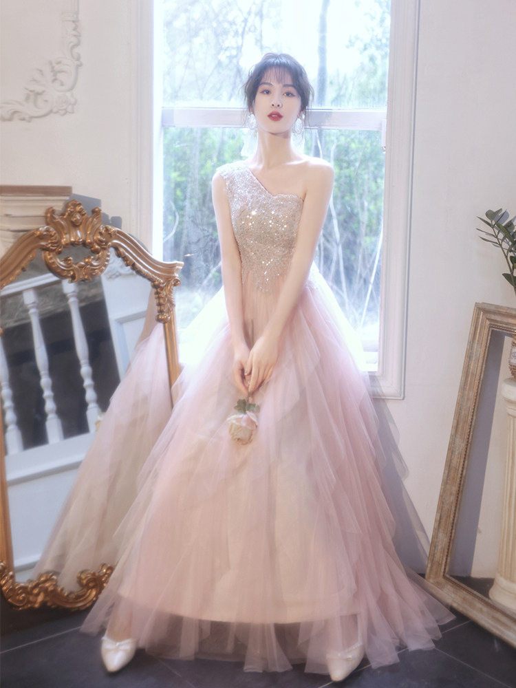 2026新款粉色小晚礼服女气质主持短款宴会小个子洋装成年生日连衣