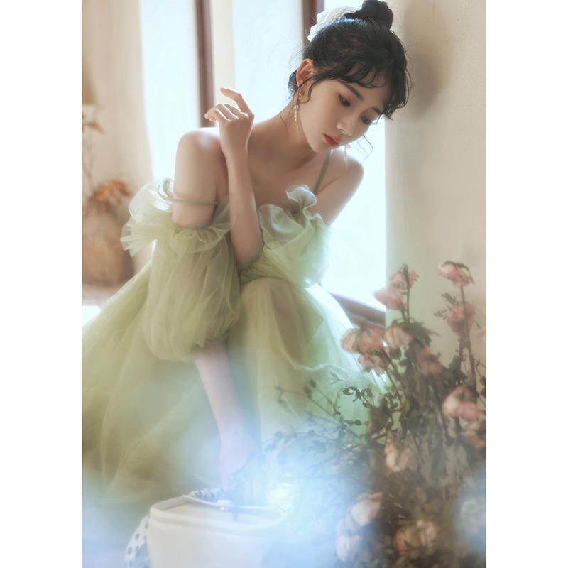 晚礼服女2025年新款气质名媛平时可穿生日礼服牛油果绿日常小礼服