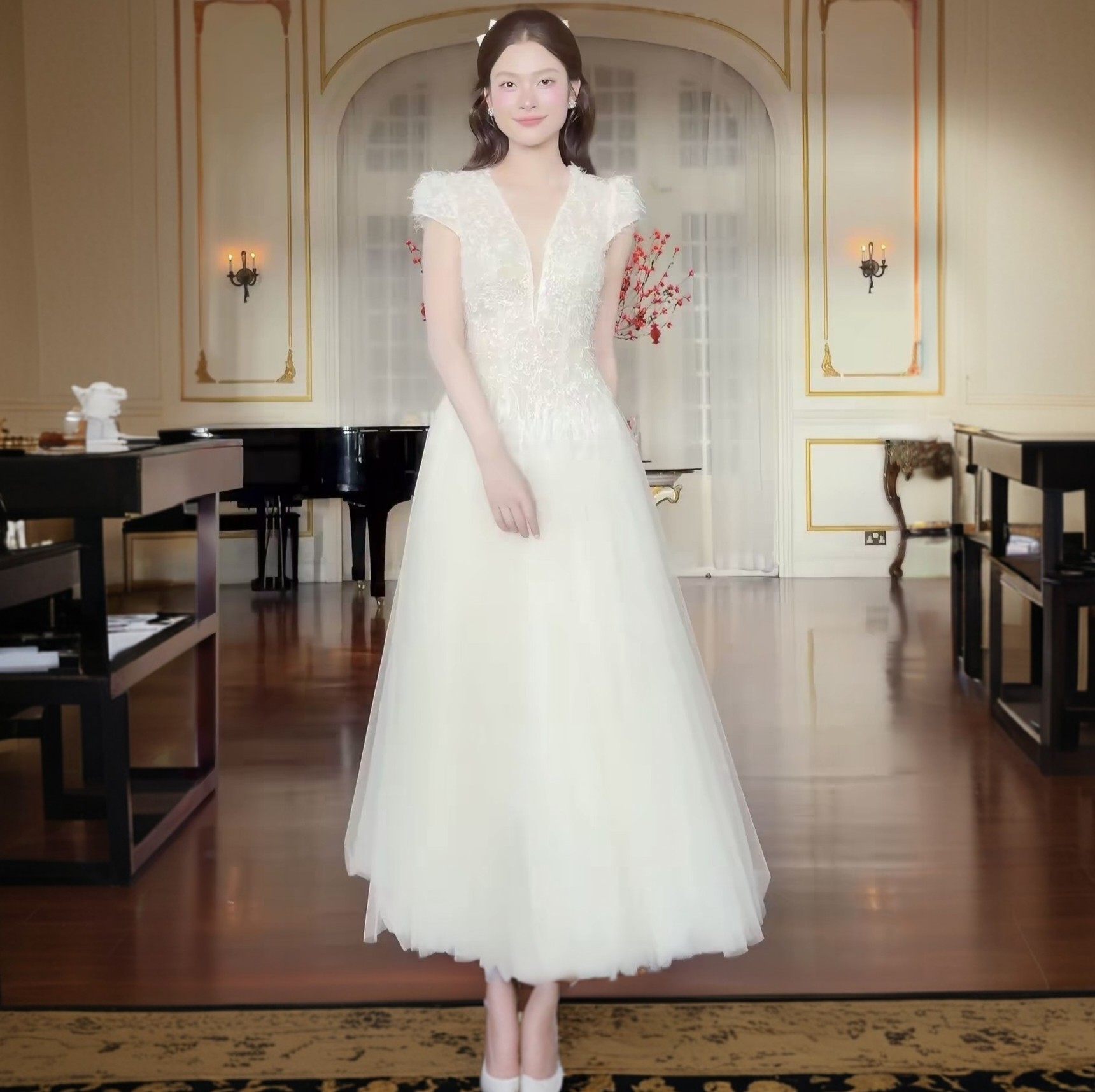 越南小众女装2026夏季新款公主风蕾丝钩花仙气收腰连衣裙子连衣裙