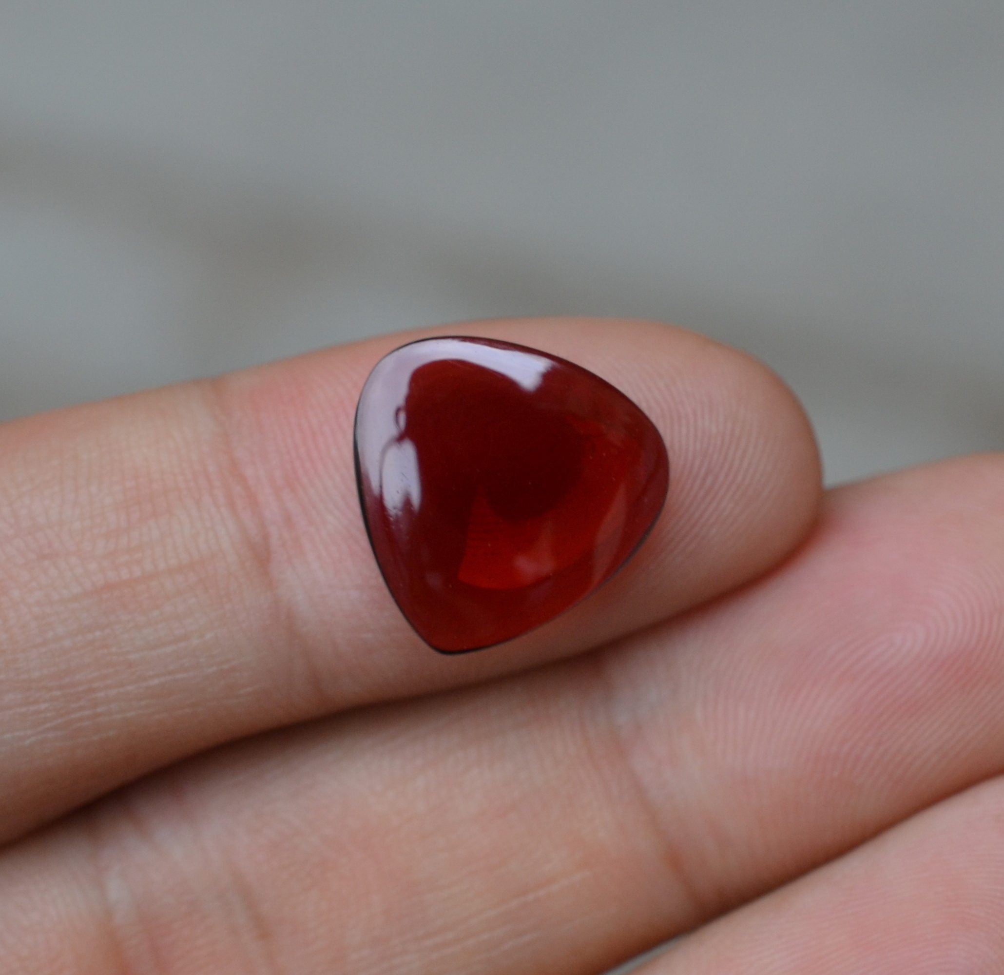 天然素面光面水滴形石榴石裸石10ct全净无暇晶莹剔透15*15mm包邮