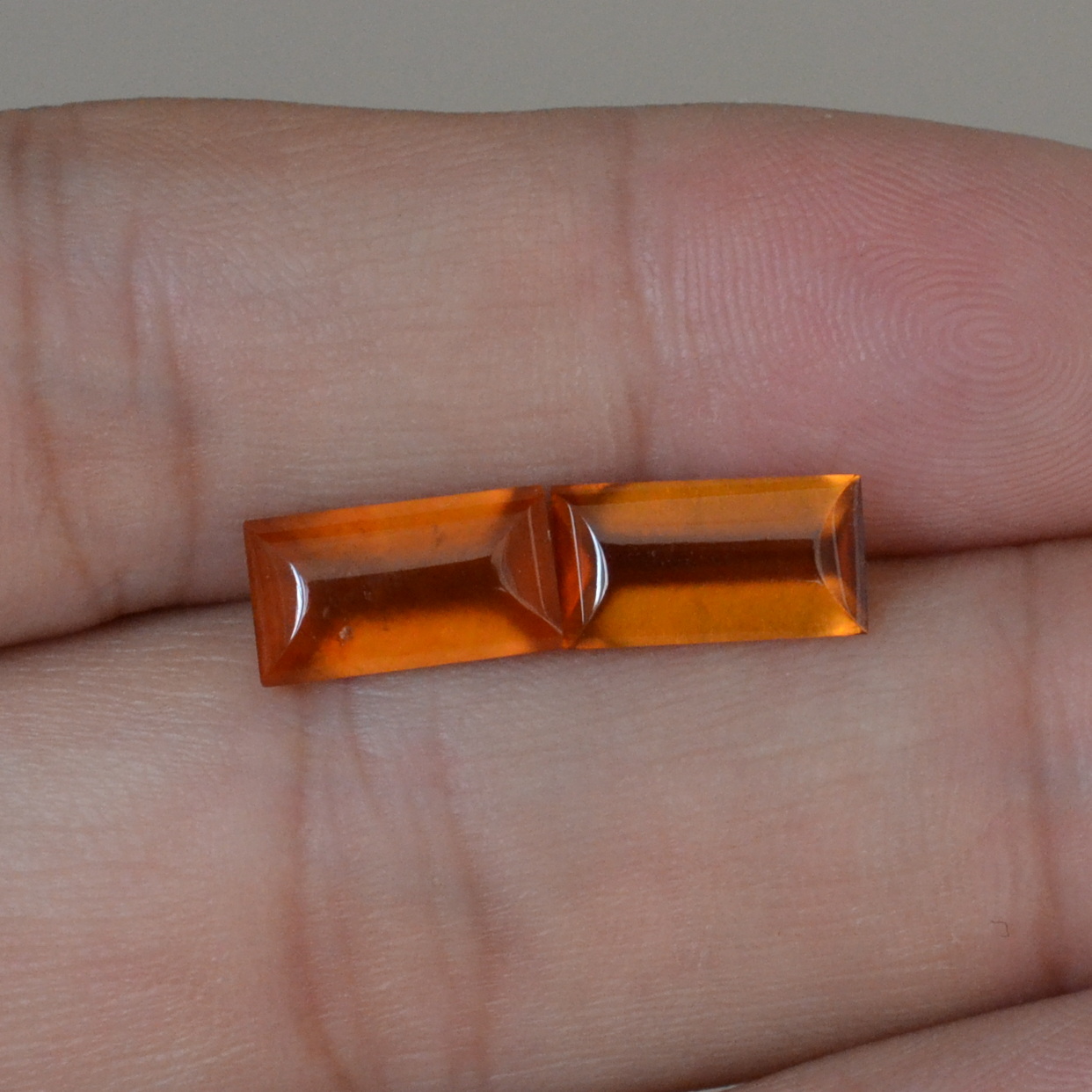 天然芬达汽水色石榴石裸石长方形戒面6*11左右艳丽满火彩放漏包邮