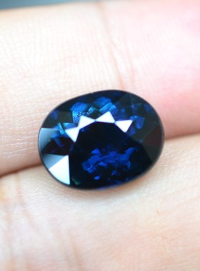 大颗粒无烧天然蓝宝石裸石10*13戒面艳蓝色满火无瑕7.43克拉包邮