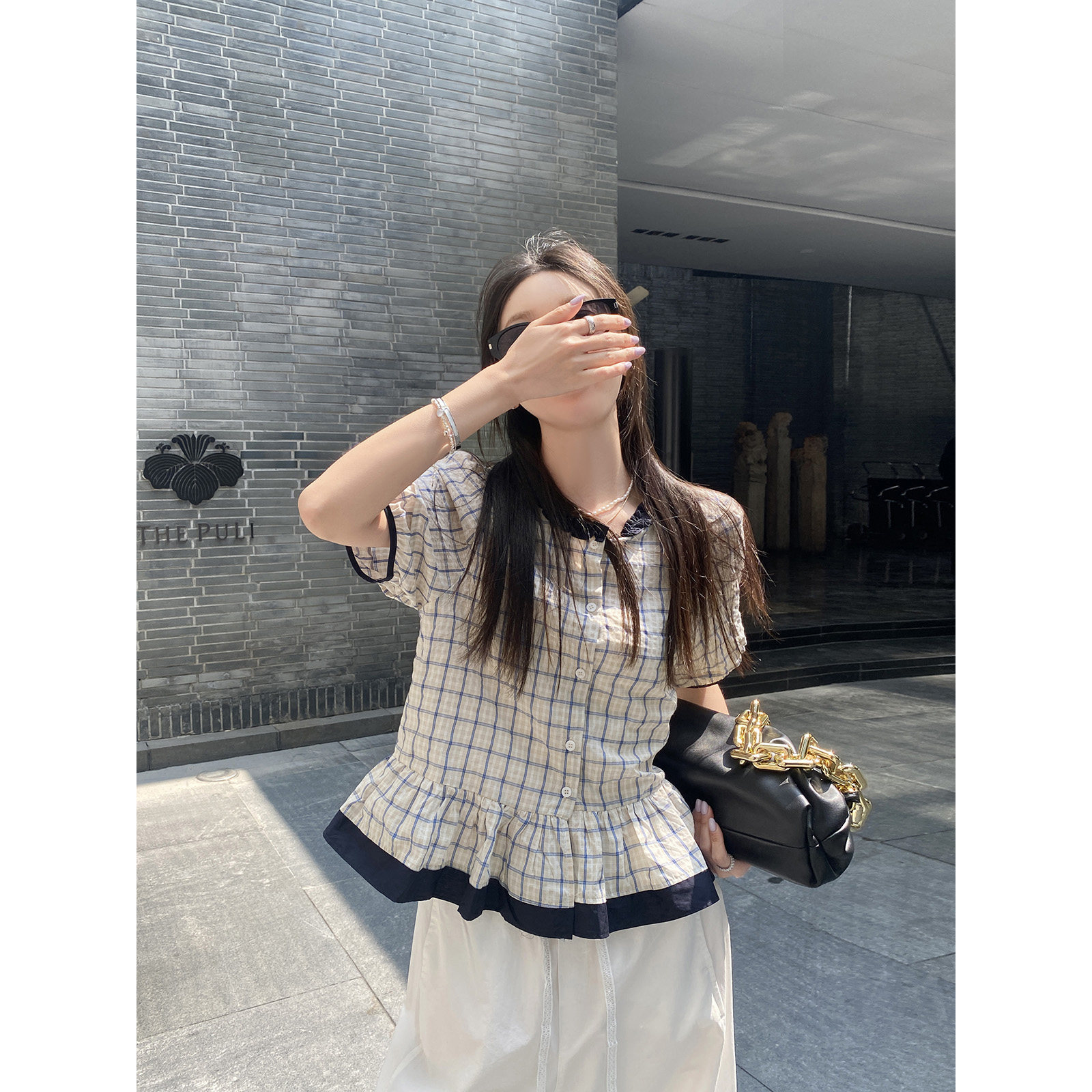 美己己 夏日格子小衫木耳花边设计甜美减龄短袖衬衫小资漂亮上衣
