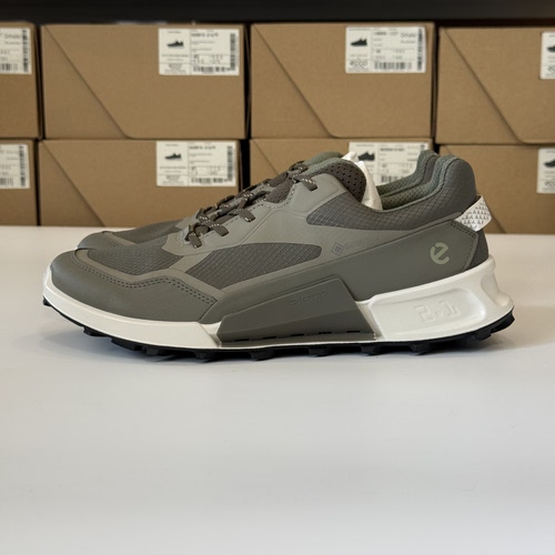 Ecco爱步男鞋26新款徒步鞋 防水户外健步运动鞋 BIOM2.1 823924