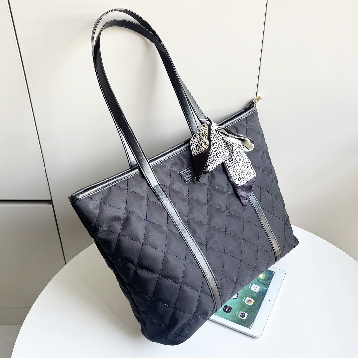 大容量托特包女菱格包包女式2026新款小香风单肩包尼龙布女手提包,箱包皮具/热销女包/男包,托特包,淘宝优惠券,粉丝福利购,淘宝优惠卷