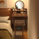 化妆台简约现代小型卧室60cm迷你化妆台实木色出租房小户型化妆桌