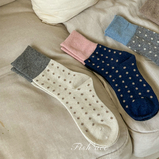 韩国秋冬美丽配色简约撞色小波点含羊毛加厚保暖家居中筒女袜子