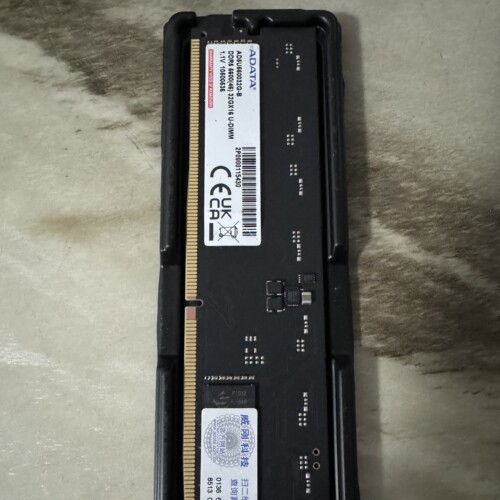 威刚万紫千红DDR5-5600/32G台式内存