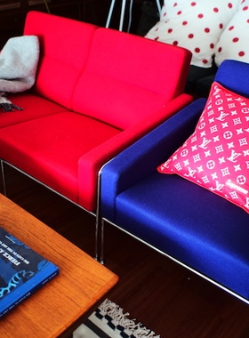 「艺境藏珍」英国进口原版沙发 Arne Jacobsen 3300 克莱因蓝