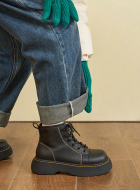 玛速主义 2026新款英伦风时尚厚底马丁靴女春黑色短靴ins潮炸街靴