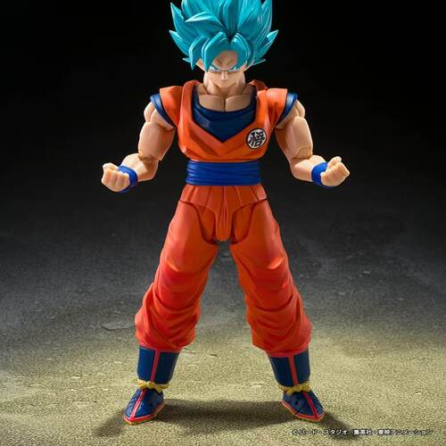 万代 SHF 龙珠超 超级赛亚人之神 超蓝悟空 新素体