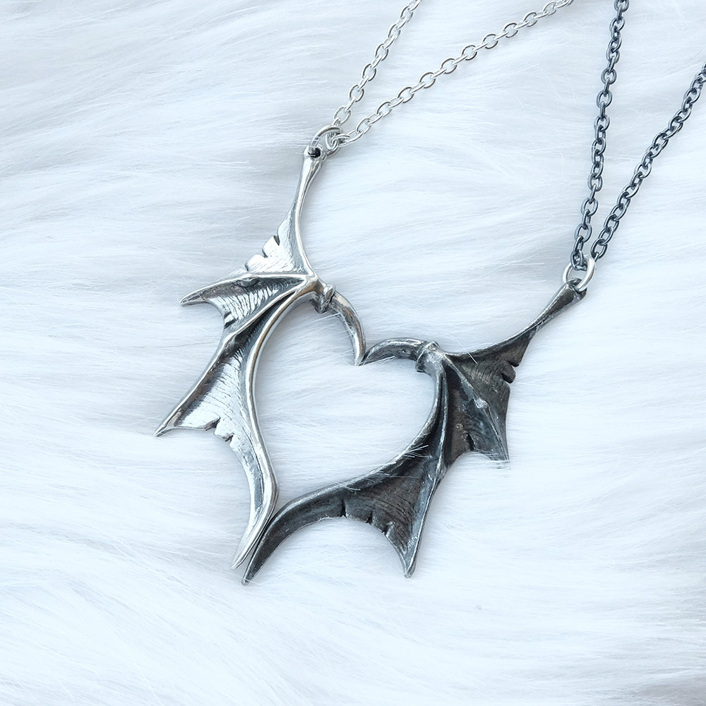 Alchemy Gothic P851 A牌朋克潮流时尚日韩心形框架情侣项链吊坠