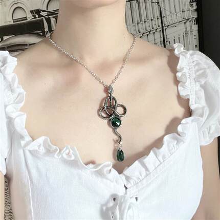 Alchemy Gothic P874 A牌朋克潮哥特毒蛇蟒蛇绿水晶项链饰品吊坠