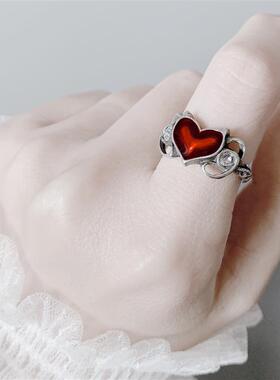 欧美风红色心形恶魔戒指