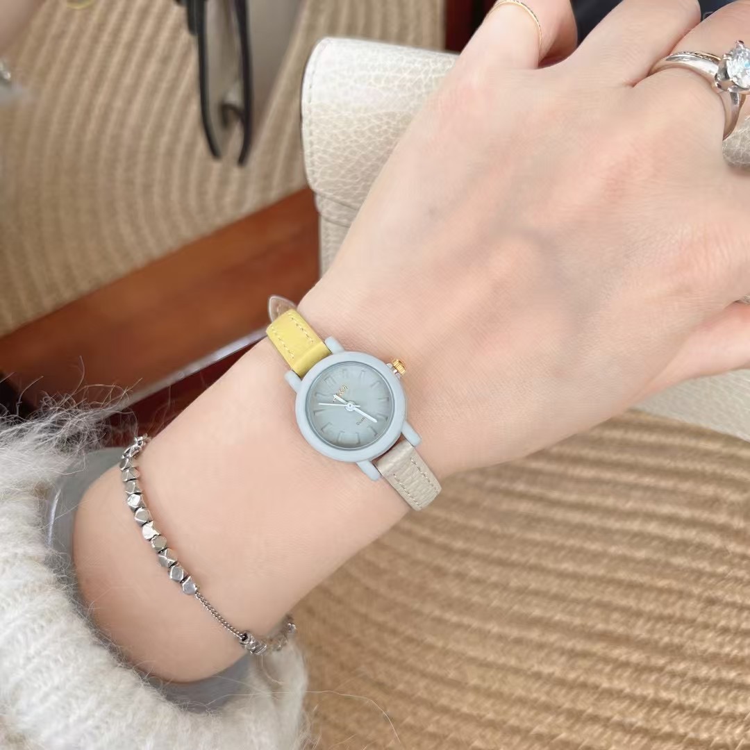春夏撞色手表彩色皮带女表