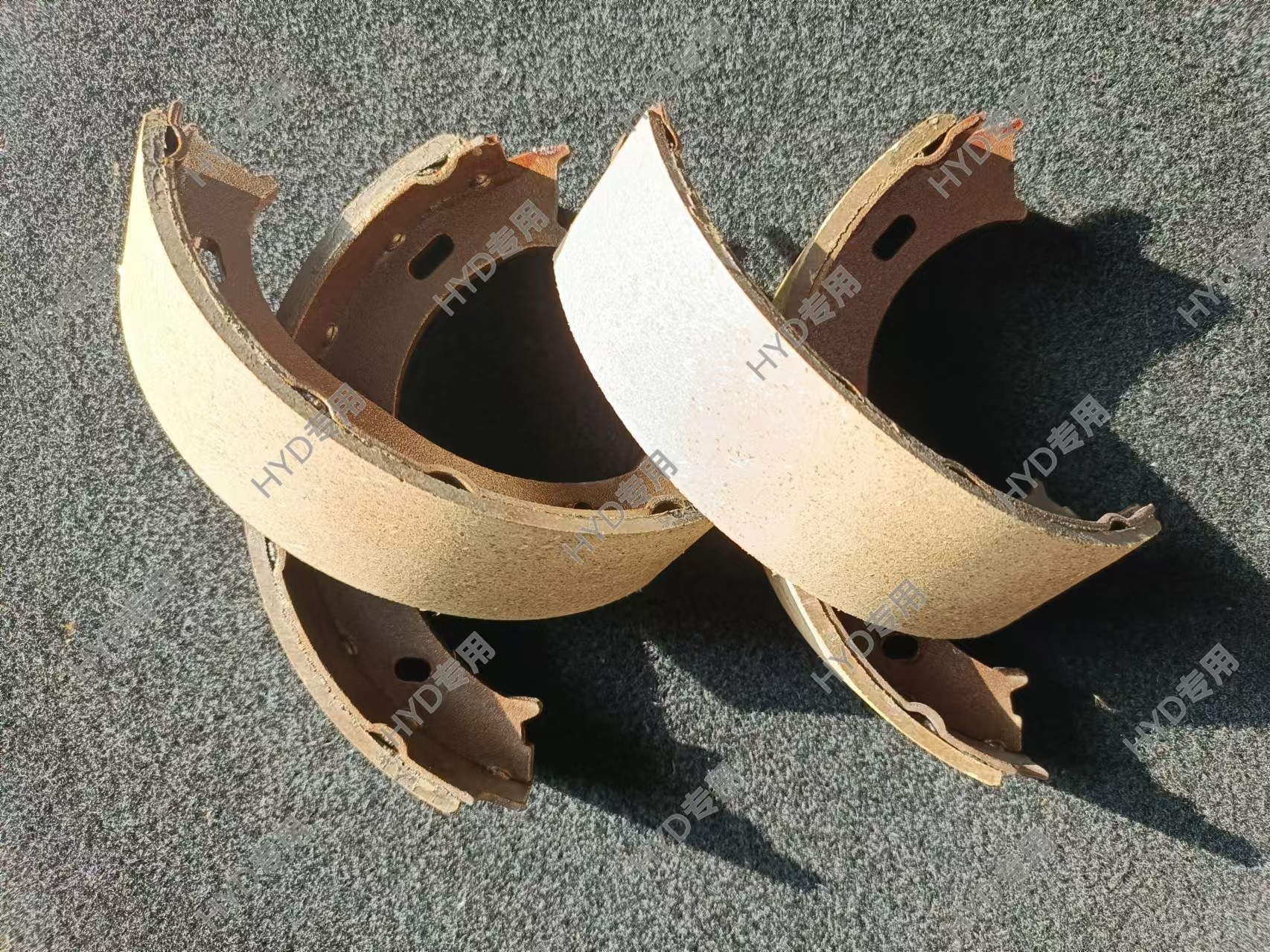 奔驰大G G350D W463 G55  G63 G65手刹片驻车制动片实物拍摄