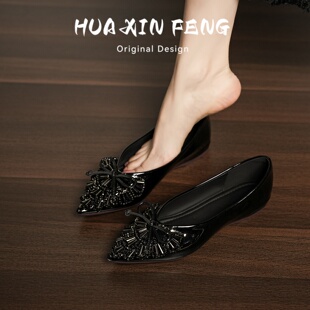 花信风黑色职业工作单鞋2026春季新款内增高气质水钻浅口尖头女鞋