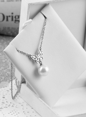 批 发水洗不掉色蝴蝶吊珍珠项链女轻奢小众锁骨链高级感颈链配饰