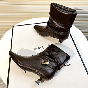 复古真皮尖头低跟短靴女细跟3cm2025新款气质名媛堆堆靴中筒女靴