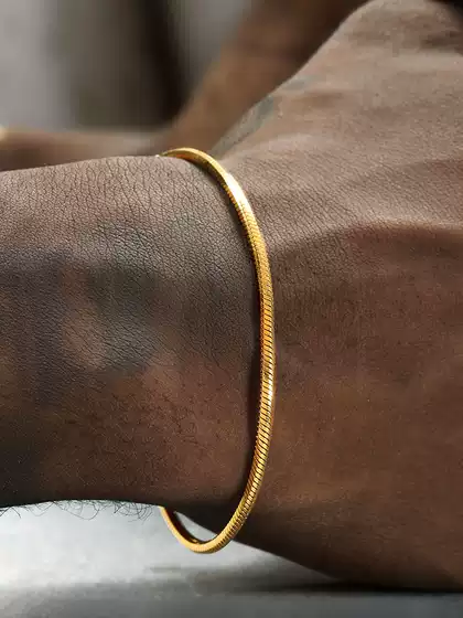 Grgr Thin Gold Snake Bone Bracelet for Men, Hip-Hop, European and American Style, Versatile Titanium Steel Square Bead Bracelet for Women, High-End Feel