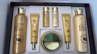 韩国原装DEOPROCE迪戈内斯羙白抗皺蜗牛5件套装套盒水乳霜眼霜