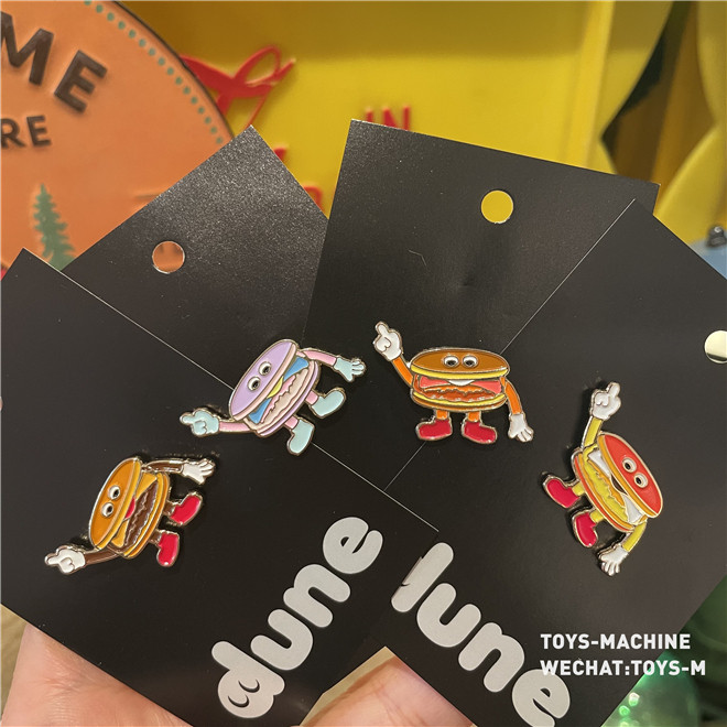 tsm0020jp日本购回 设计师玩具汉堡人 合金胸针徽章 四款可选