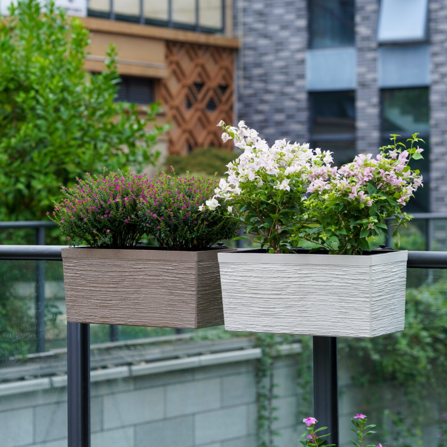 塑料长方形花盆大长条形阳台挂式花盆悬挂式挂墙壁挂懒人自动吸水