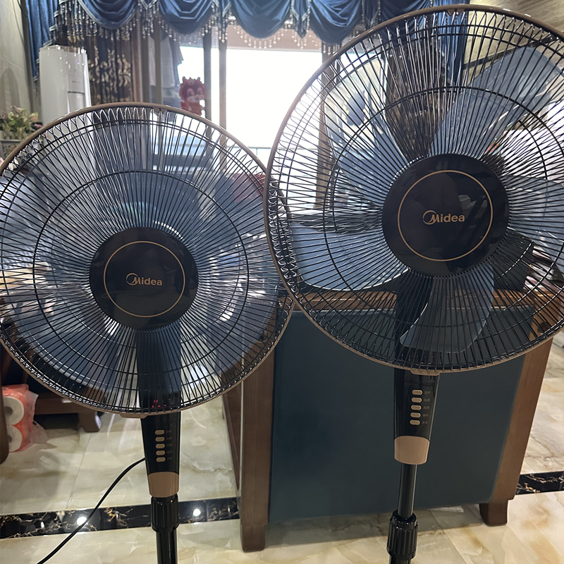 美的电风扇节能遥控大风落地扇家用宿舍静音定时立式台式摇头电扇
