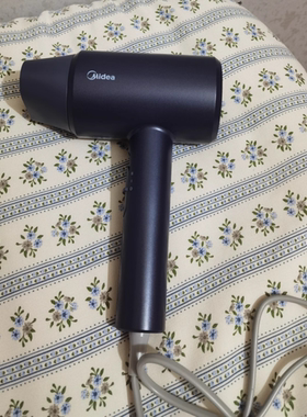 美的吹风机速干家用电吹风护发大风力风筒便携吹风机FJ117