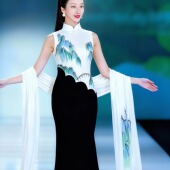 弹力棉走秀旗袍比赛旗袍晚宴婚礼国风舞姿翼形体舞蹈 手绘江山