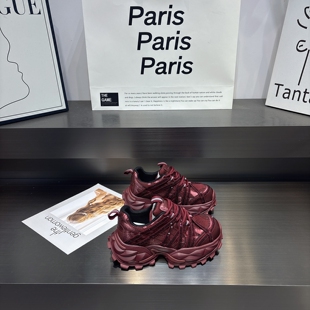 欧洲站轮胎底水钻厚底老爹鞋女2026新款百搭防滑系带休闲运动鞋女