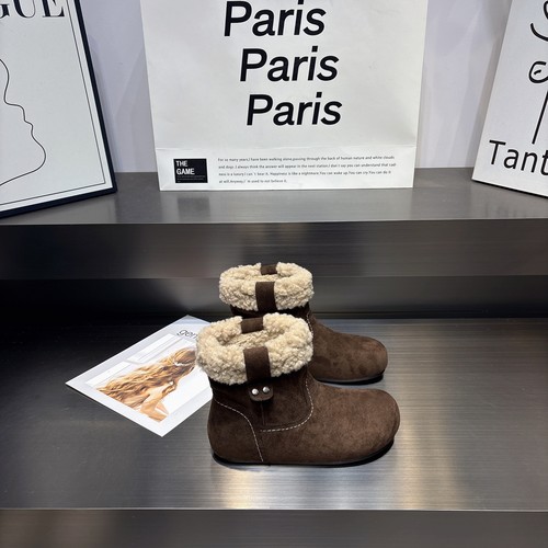 羊羔绒舒适保暖增高勃肯雪地靴