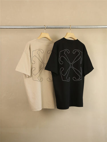 街潮简约字母黑白撞色方块箭头勾线刺绣男女同款夏季圆领短袖T恤