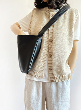 原创文艺简约大容量牛皮休闲软轻真皮宽肩带纯色无印女单肩斜挎包