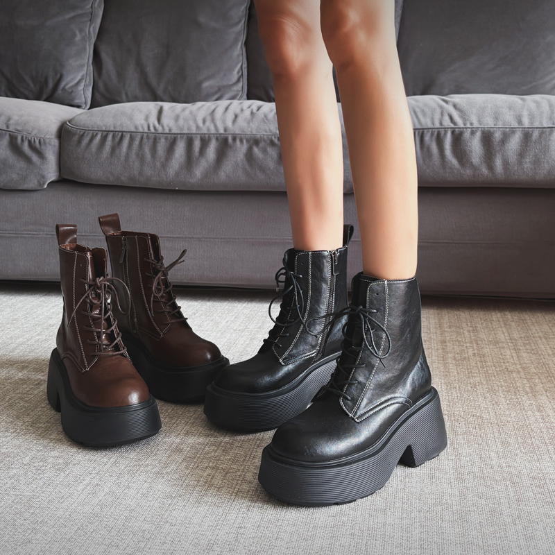 6.5cm粗跟不累脚百搭系带马丁靴