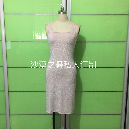 肚皮舞练习服练功服宽肩带吊带连衣裙沙漠之舞量身定制粉色亮丝布