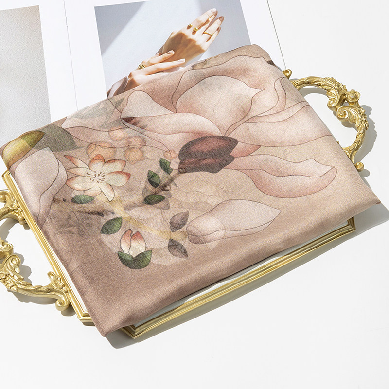 丝巾女夏季防晒薄款披肩民族风外搭纱巾海边沙滩三亚旅游