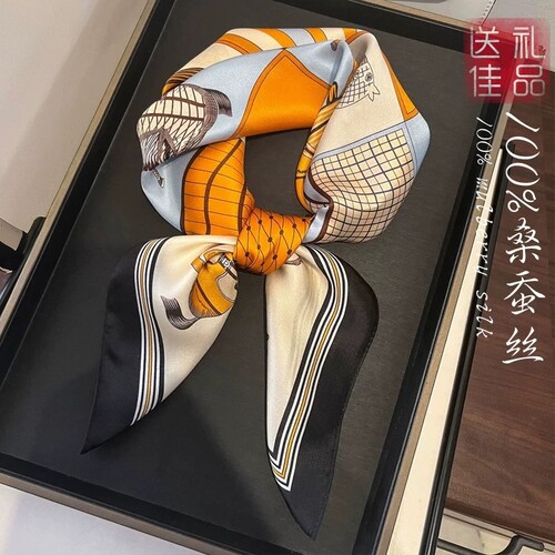 上海故事真丝丝巾妈妈款系脖高级感方巾丝绸围巾女礼盒送长辈礼物