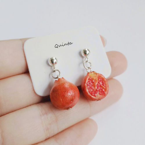 quinta切开红石榴仿真水果银耳环