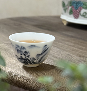 若琛珍藏潮汕老物件八九十年代库存老茶杯青花手绘功夫茶杯33毫升