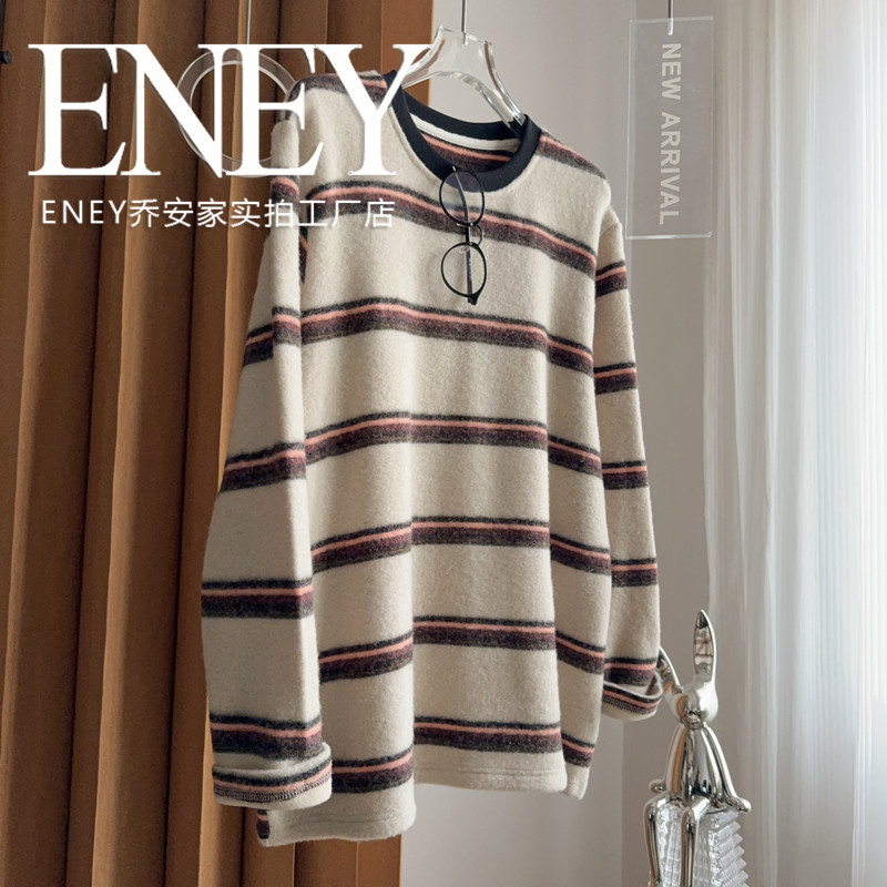 宽松遮肚子~毛茸茸条纹大版T恤