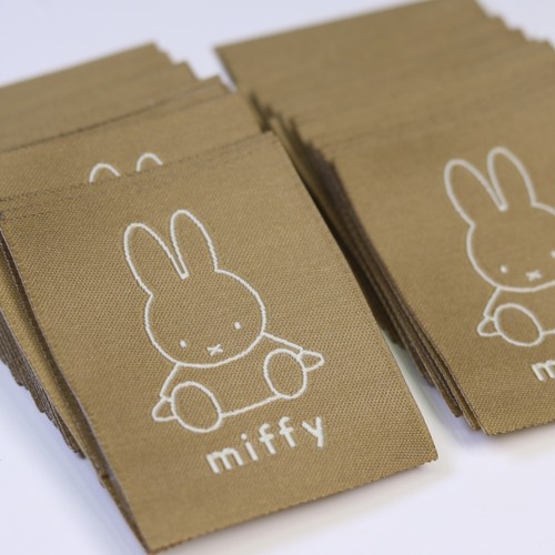 卡通兔子布标工厂现货