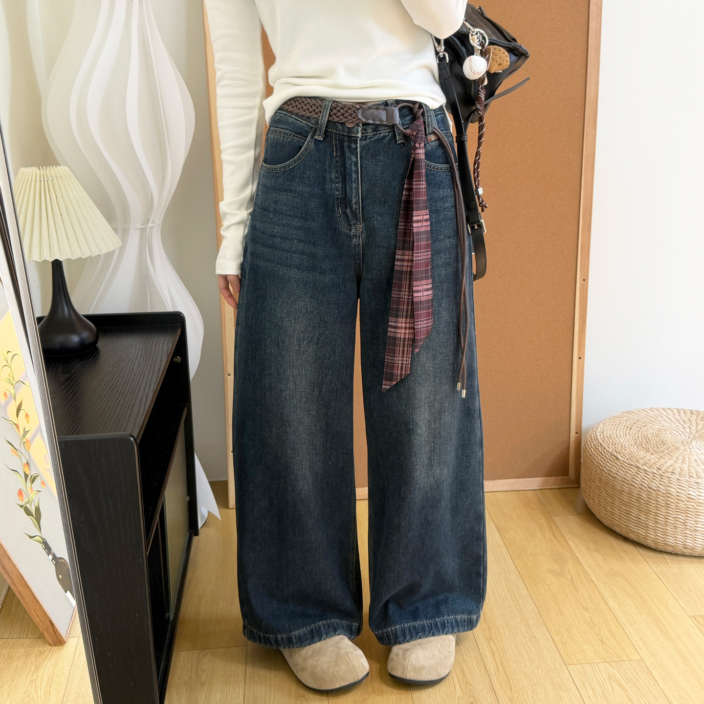 复古设计编织丝巾腰带阔腿裤女冬季宽松直筒显瘦丹宁蓝抓绒牛仔裤,女装/女士精品,牛仔裤,淘宝优惠券,粉丝福利购,淘宝优惠卷