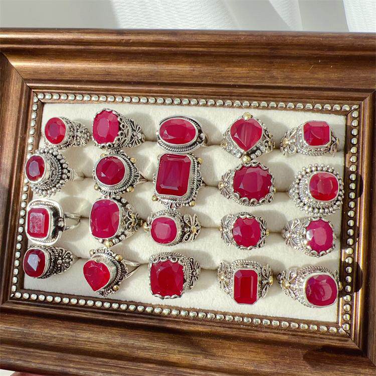 尼泊尔925纯银手工镶嵌泰国培育红宝石戒指开口设计复古新品