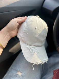 侧渐变破洞设计师款 微瑕破洞棒球帽