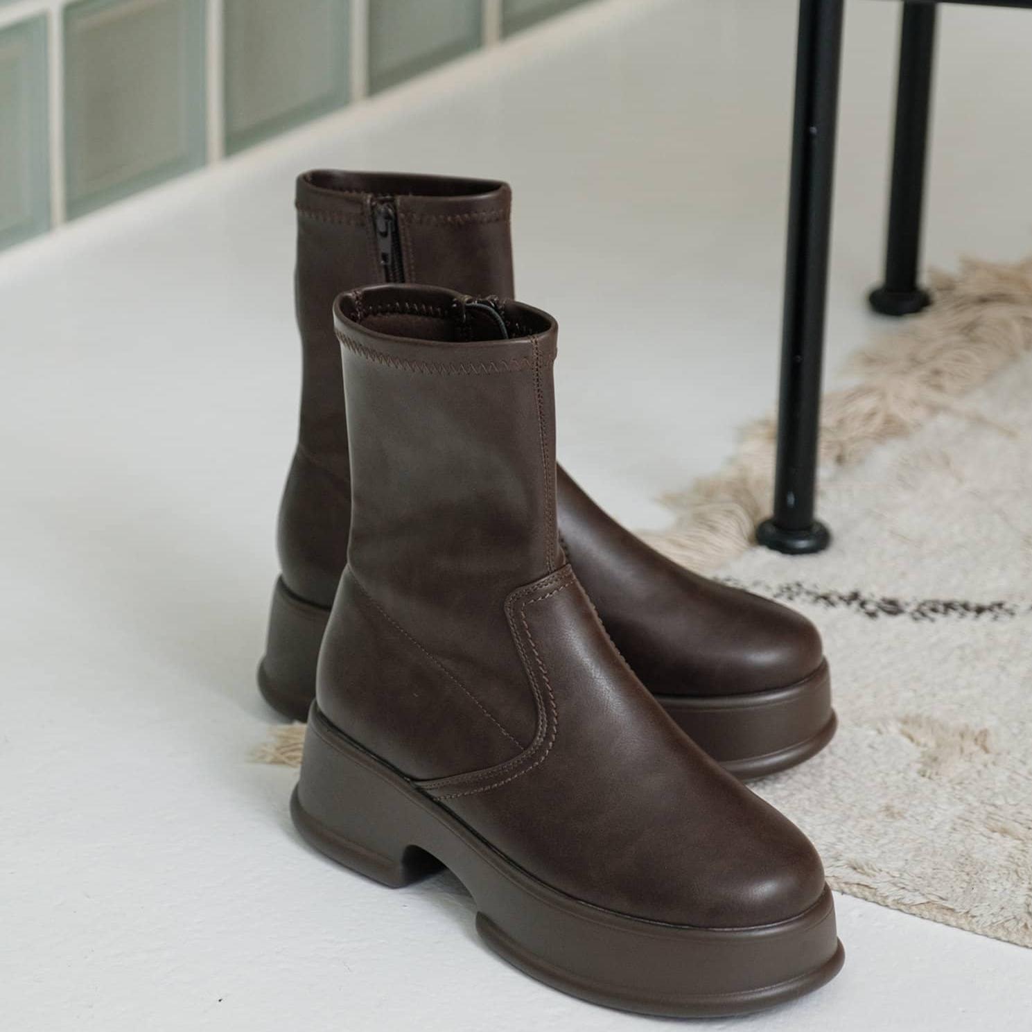 Kas闭眼入!基础高级感!秋冬可爱圆头厚底短靴女靴