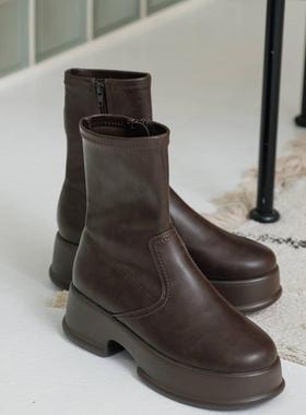 Kas闭眼入！基础高级感！秋冬可爱圆头厚底短靴女靴